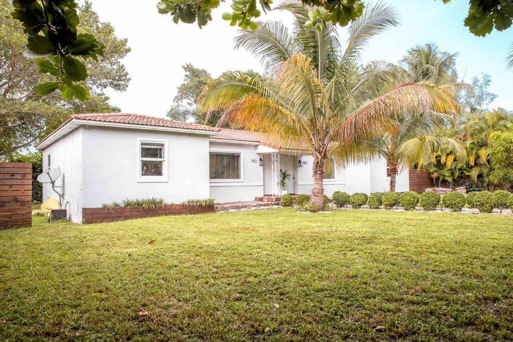 House With Pool, 10 Mins Drive To The Beach! Villa Miami Shores Luaran gambar